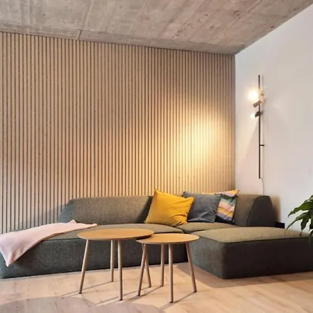 Haus Am Fels Steinbrech