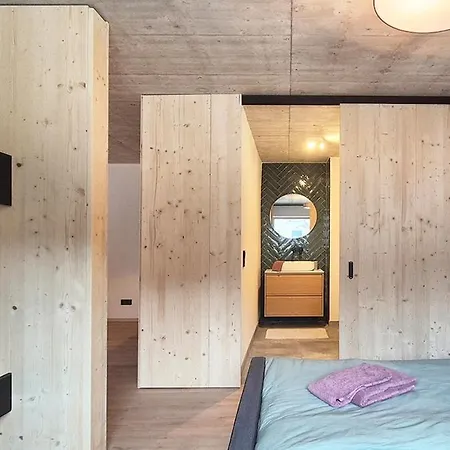 Haus Am Fels Steinbrech